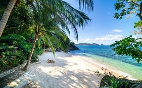 Kudugman Beach Cottages